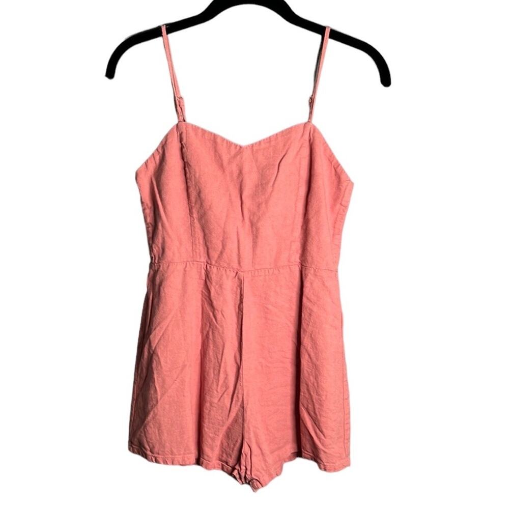 Forever 21 Pink Spaghetti Strap Romper Small